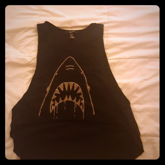 Forever 21 Tops - Forever 21 jaws muscle tee